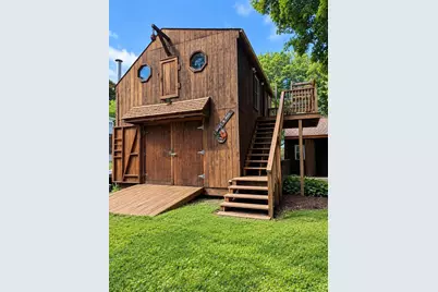 76 Main, Grafton, MA 01560 - Photo 3