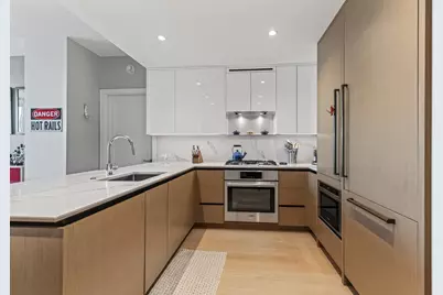 380 Harrison Ave #1011, Boston, MA 02118 - Photo 11