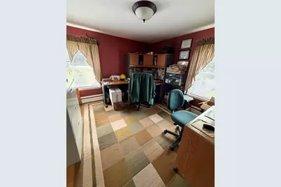 211 Alger St, Brockton, MA 02302 - Photo 11