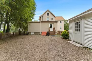 191 Pleasant St, Leominster, MA 01453 - Photo 19