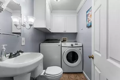 191 Pleasant St, Leominster, MA 01453 - Photo 9