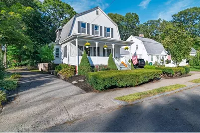 12 Claflin St, Attleboro, MA 02703 - Photo 3