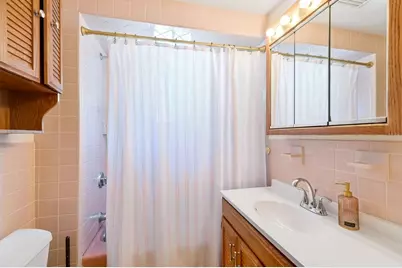 12 Claflin St, Attleboro, MA 02703 - Photo 27