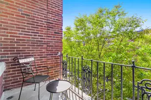 10 Melvin Ave, Boston, MA 02135 - Photo 35