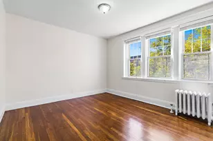 10 Melvin Ave, Boston, MA 02135 - Photo 19