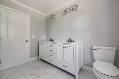 40 N Ogden St, Fall River, MA 02723 - Photo 23