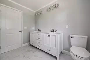 40 N Ogden St, Fall River, MA 02723 - Photo 23