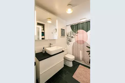 25 Bexley Rd, Boston, MA 02131 - Photo 17