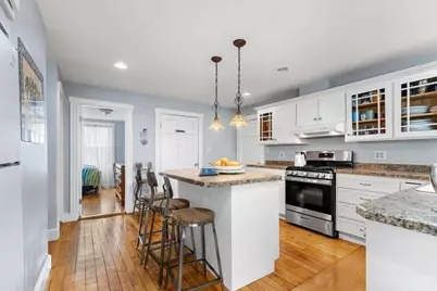 24 Park St, Wakefield, MA 01880 - Photo 9