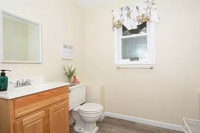 4 Carter Rd, Worcester, MA 01609 - Photo 29