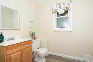 4 Carter Rd, Worcester, MA 01609 - Photo 29