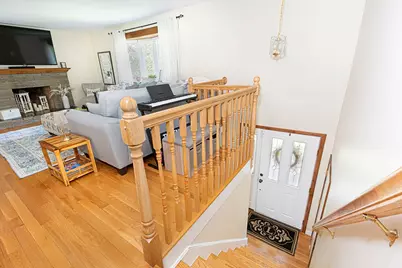 4 Carter Rd, Worcester, MA 01609 - Photo 3