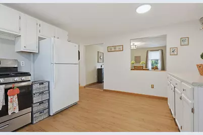 320 North St, Tewksbury, MA 01876 - Photo 11