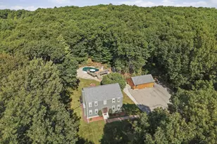 10 Flaxfield Rd, Dudley, MA 01571 - Photo 37