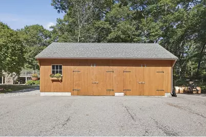10 Flaxfield Rd, Dudley, MA 01571 - Photo 27