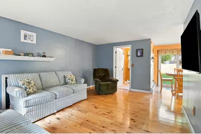 10 Flaxfield Rd, Dudley, MA 01571 - Photo 5