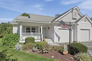 4 Concord Ct, Webster, MA 01570 - Photo 1