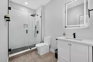66 Farquhar, Boston, MA 02131 - Photo 37