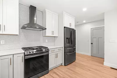 216 Havre St #1, Boston, MA 02128 - Photo 3