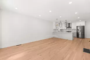 216 Havre St, Boston, MA 02128 - Photo 7