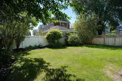 44 Watts St, Malden, MA 02148 - Photo 27