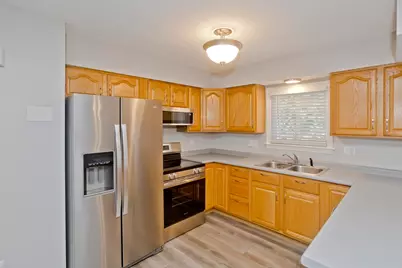20 Lawrence Ave #38C, South Hadley, MA 01075 - Photo 3