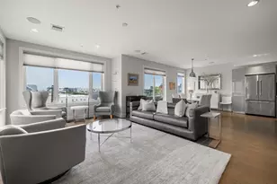 407 W First St, Boston, MA 02127 - Photo 7
