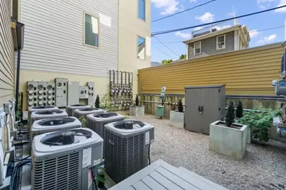 407 W First St #302, Boston, MA 02127 - Photo 27
