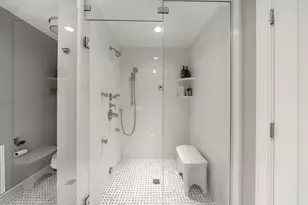 407 W First St, Boston, MA 02127 - Photo 15