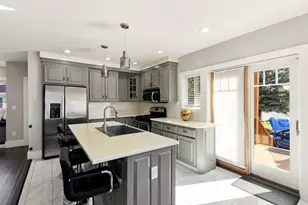 108 Maple St, Lynn, MA 01904 - Photo 5