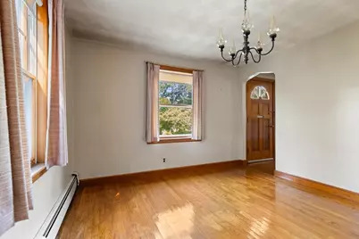 40 Valentine Rd, Arlington, MA 02476 - Photo 15