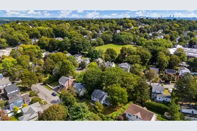 40 Valentine Rd, Arlington, MA 02476 - Photo 35