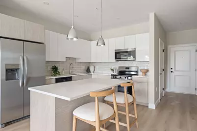 13 Wentworth Road #404, Quincy, MA 02170 - Photo 3