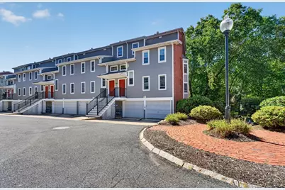 20 N Stone Mill Dr #1026, Dedham, MA 02026 - Photo 1