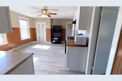 47 Edgewater Ave #2, Shrewsbury, MA 01545 - Photo 3