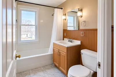 47 Edgewater Ave #2, Shrewsbury, MA 01545 - Photo 9