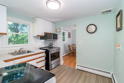 11 Spring Valley Rd, Natick, MA 01760 - Photo 9