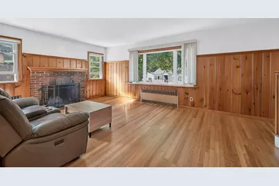 539 Summer Pl, Blackstone, MA 01504 - Photo 5