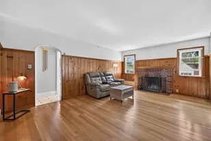 539 Summer Pl, Blackstone, MA 01504 - Photo 3