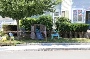 21 Hudson St, Quincy, MA 02169 - Photo 7