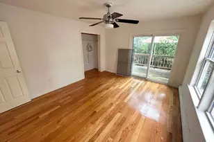9 Irving St, Medford, MA 02155 - Photo 11