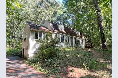 94 Mountain Ave, Pembroke, MA 02359 - Photo 1
