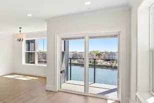 16 Franklin St, Salem, MA 01970 - Photo 5