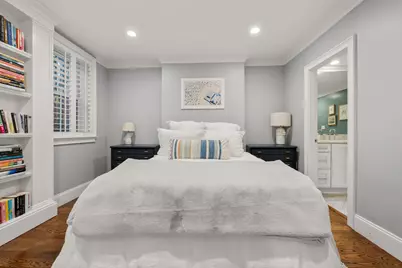 209 W Springfield St #1, Boston, MA 02118 - Photo 5