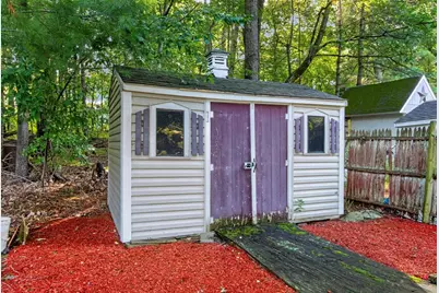 2 Blossom Dr, Billerica, MA 01821 - Photo 25