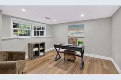 2 Blossom Dr, Billerica, MA 01821 - Photo 17
