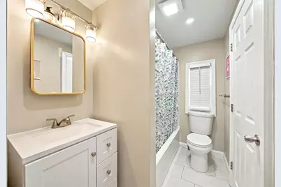 176 Lakeview Street, Tewksbury, MA 01876 - Photo 13