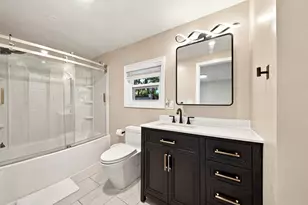 176 Lakeview St, Tewksbury, MA 01876 - Photo 11