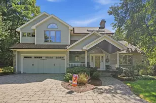 13 Woodland Dr, Paxton, MA 01612 - Photo 1