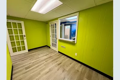 36 Woburn St #LL5, Reading, MA 01867 - Photo 3